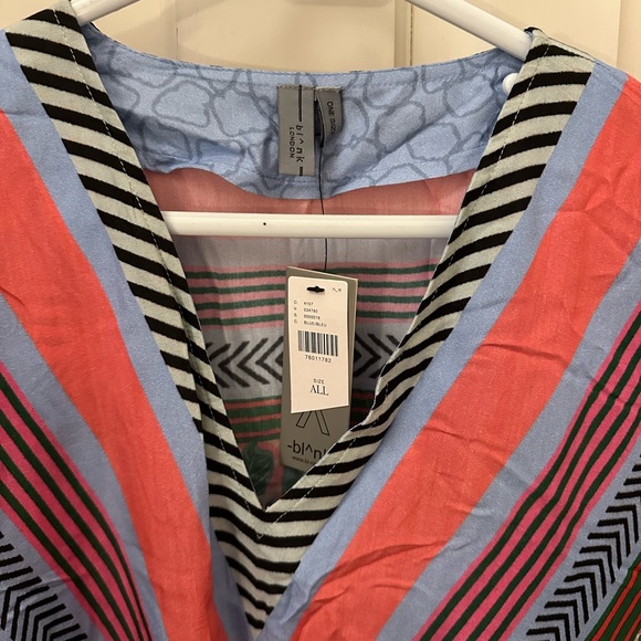 CAFTAN/BEACH COVERUP - Picture 4 of 4